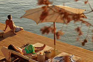 Meltem Ulker / WARDROBE | PROP STYLIST